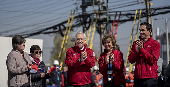 Presidente Piñera promulga Ley para regular el tendido de cables aéreos