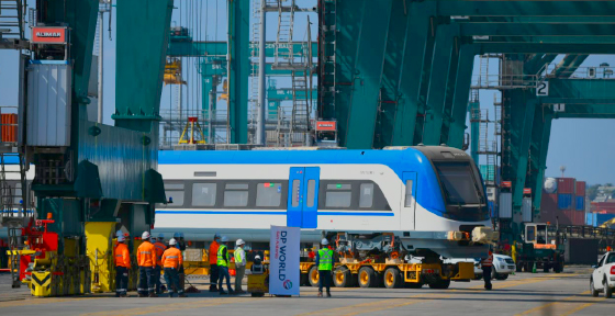 Llegan a Chile los primeros trenes nuevos que renovarán la flota de las regiones de Biobío y La Araucanía