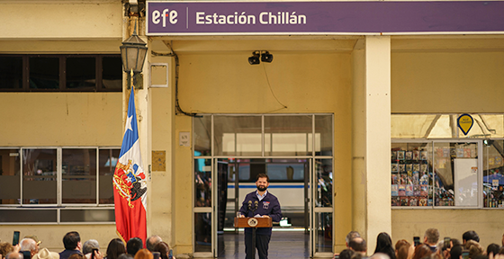 Presidente Boric anuncia inicio de operación de tren rápido a Chillán