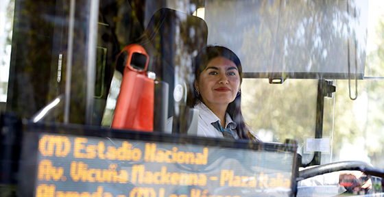 Red Movilidad: 1 de cada 10 buses es manejado por una mujer